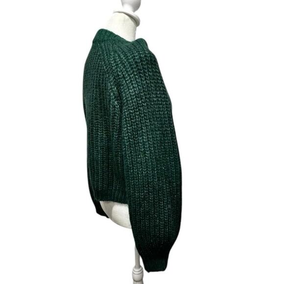 Jessica Simpson Emerald Green Knit Cardigan Jeweled Buttons V-Neckline Size M - Picture 10 of 13